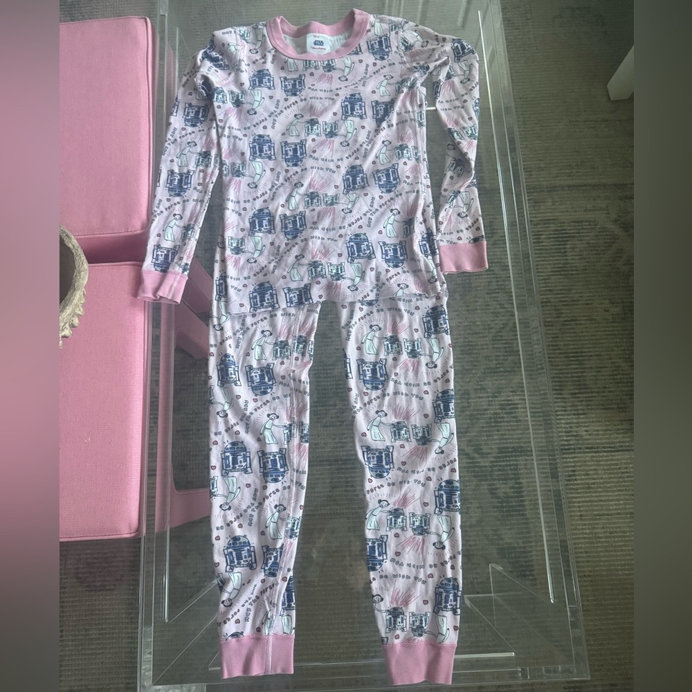 Discontinued Hanna Andersson Leia and R2D2 Pajamas